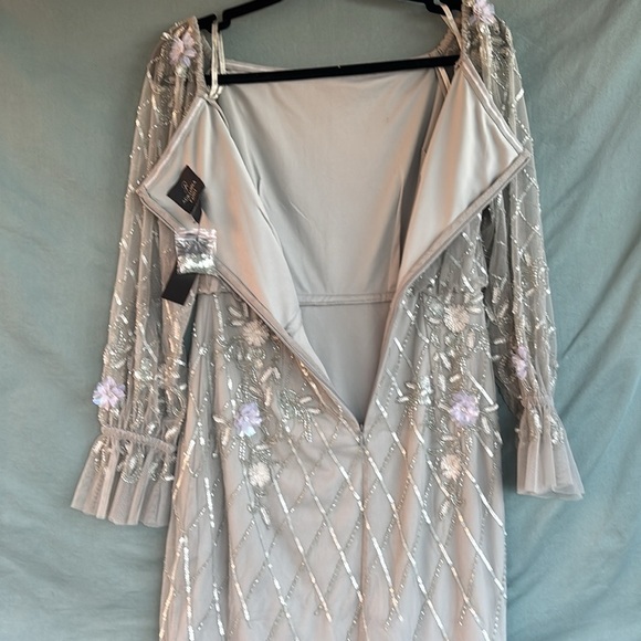 NWT Adrianna Papell Women's Beaded Off-The-Shoulder Dress Size 4 - Picture 6 of 9